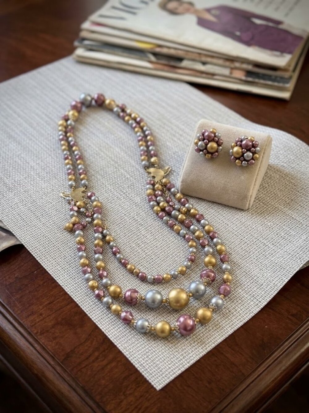 Vintage Wedding Cake Bead Necklace Clip Earrings Pink Gold Glass Set